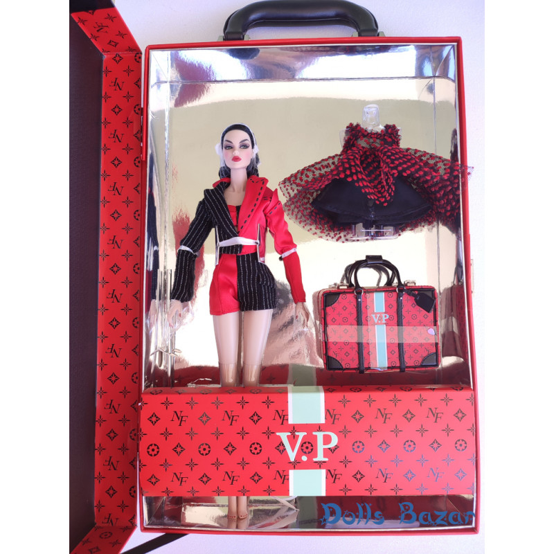 A Fashionable Legacy Violaine Perrin Bambola vestita